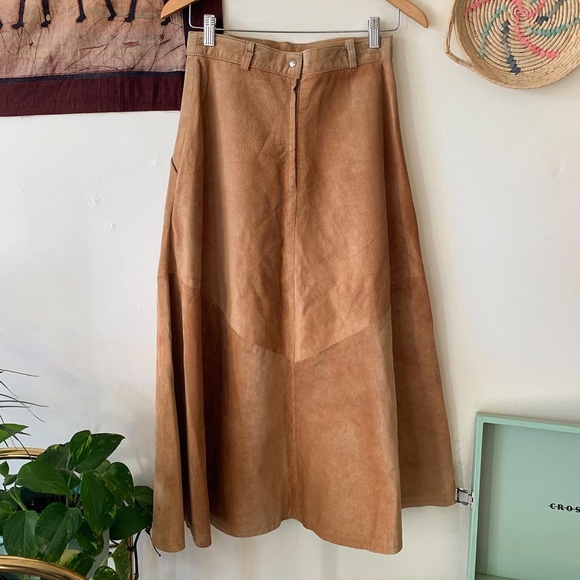 Vintage Laurence Roy 70s 80s Suede Skirt - Picture 3 of 3